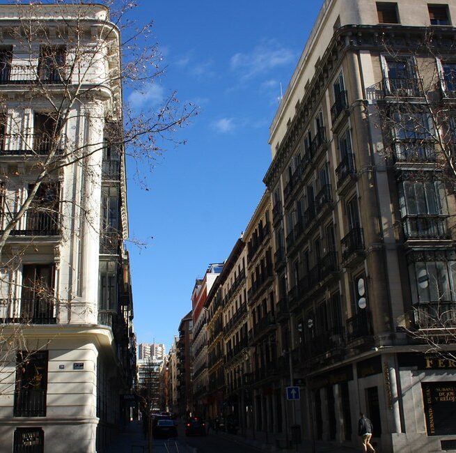 Calle Conde de Aranda 1