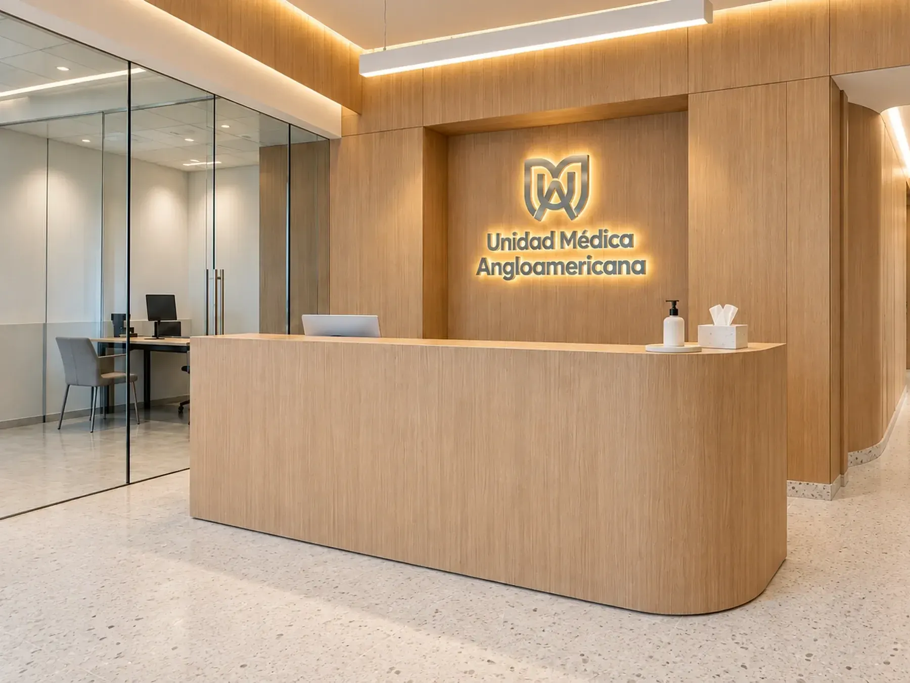Recepción — Unidad Médica Angloamericana, Paseo de la Castellana 98
