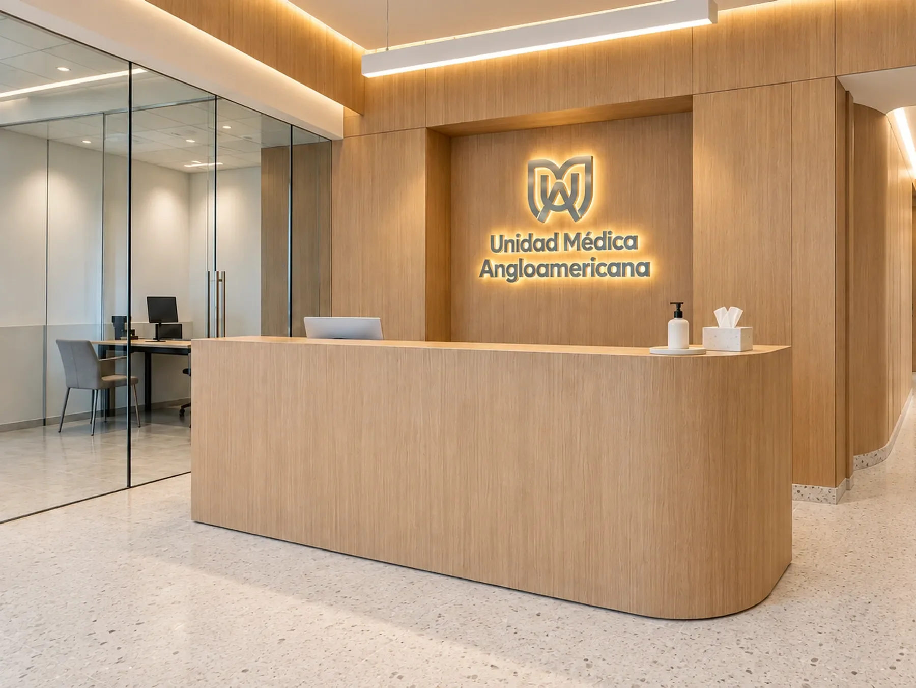 Recepción — Unidad Médica Angloamericana, Paseo de la Castellana 98
